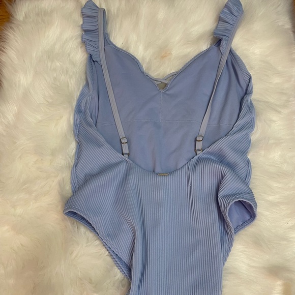 Sexy One Piece Swimsuit - Picture 2 of 2